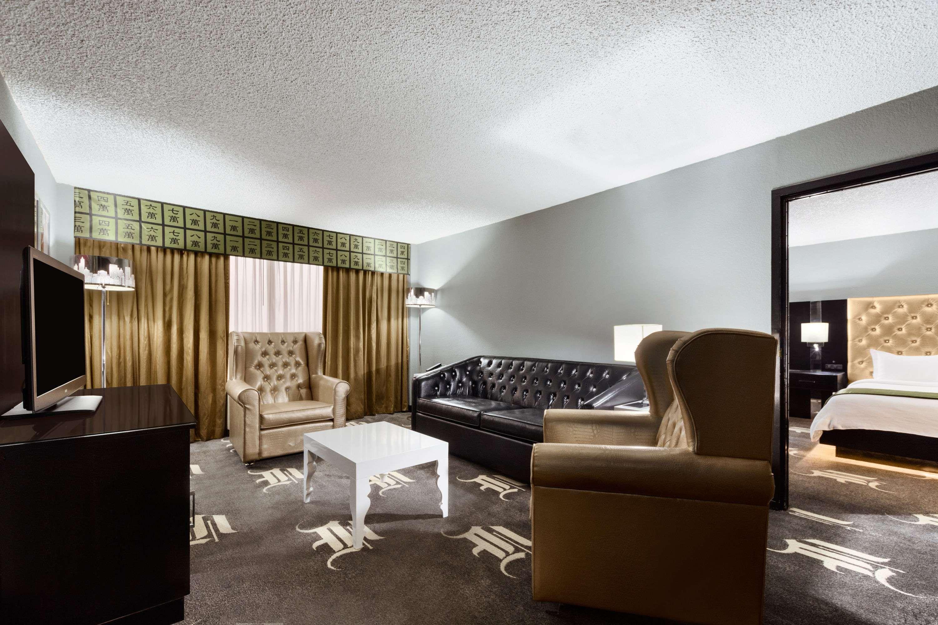 Wyndham Garden Dallas North Hotel 3*