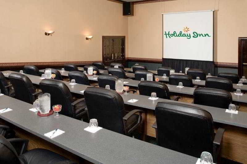 Wyndham Garden Dallas North Hotel 3*