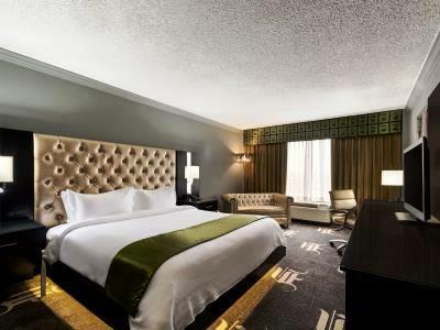 Wyndham Garden Dallas North Hotel Farmers Branch